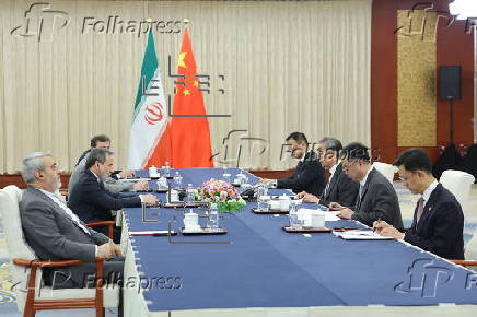 Iran's foreign minister visits China