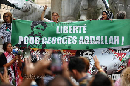 Protesters gather in Paris to demand the release of Georges Ibrahim Abdallah