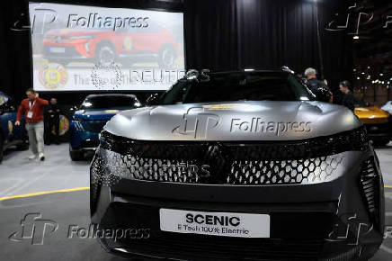 FILE PHOTO: Geneva International Motor Show