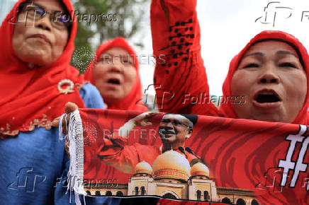 Malaysia's top court delivers verdict in former prime minister house arrest case