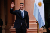 Milei llega a Asunción para reunirse con Peña en su primera visita oficial a Paraguay