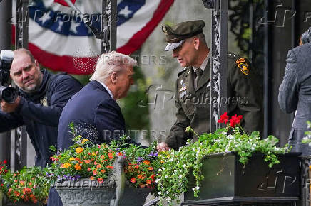 U.S. President Donald Trump delivers the commencement address at West Point Military Academy, NY