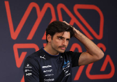 Williams' Carlos Sainz Jr. takes part in roadshow at Madrid's future Formula One circuit