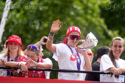 Homecoming Victory Parade on the Mall, London