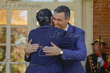 El presidente del Gobierno, Pedro Sánchez, recibe al presidente de Chipre, Nikos Christodoulides.