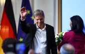 Outgoing German Economy and Climate Minister Robert Habeck hands over to successor Katherina Reiche