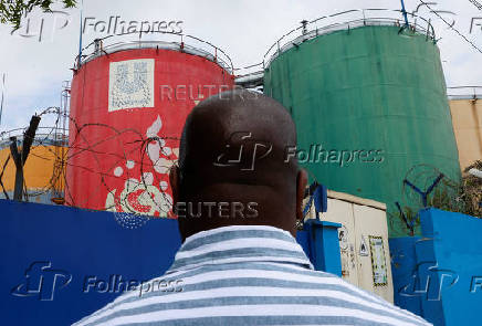 Unilever weakens Ivory Coast workers' protections amid unit sale-documents