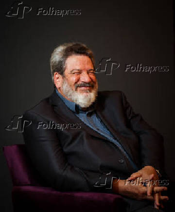 Cortella celebra 50 anos de carreira com novo livro