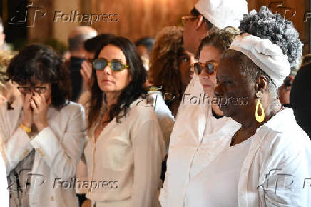 VELORIO DA CANTORA PRETA GIL