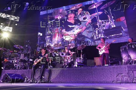 Concierto de Carlos Santana en las Noches del Botánico