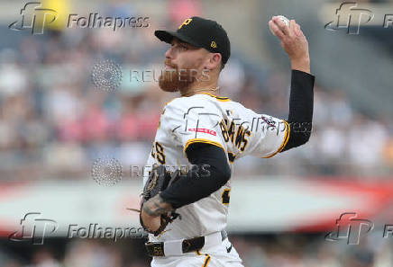 MLB: San Francisco Giants at Pittsburgh Pirates