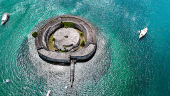 Forte São Marcelo, localizado no meio da Baía de Todos os Santos