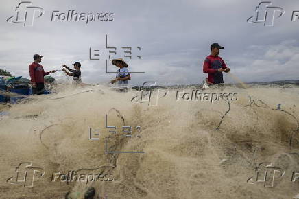 Bad weather and high waves warning for Bali