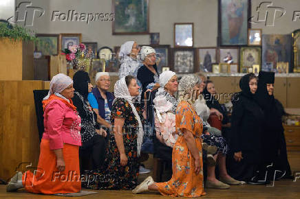 Parishioners celebrate Holy Trinity Day at damaged convent in Donetsk region amid Russia-Ukraine conflict
