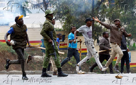 As Kenya marks anniversary of deadly protest, counter-protesters raise fears of new violence in Nairobi