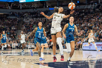 WNBA: Golden State Valkyries at Minnesota Lynx