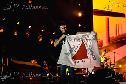 Capital inicial revive clima do acústico mtv no prime rock brasil