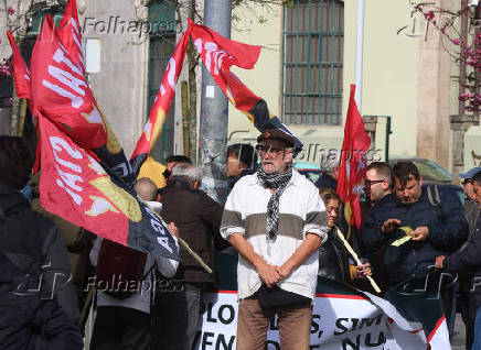 Manifestaçao de vários sindicatos dos trabalhadores dos distritos do Porto