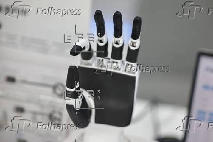 'Face to Face with robotics' technology salon held in Beijing