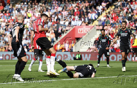 Premier League - Southampton v Arsenal