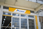 Correios atendem aposentados lesados na fraude do INSS