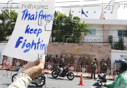 Thai nationalists protest at Cambodian embassy over Thai-Cambodian border dispute