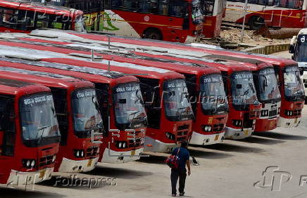 KSRTC employees launch indefinite strike in Bangalore over wage dispute