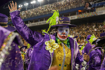Desfile da escola de samba Império da Casa Verde no Carnaval de SP
