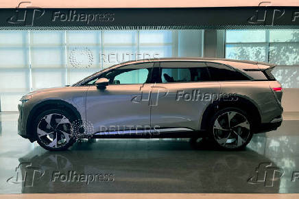 FILE PHOTO: Lucid?s Gravity electric SUV is seen in a preview at Lucid?s headquarters in Newark