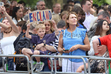 England fans celebrate during England's Homecoming Victory Parade