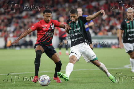 Partida entre Athletico Paranaense e Maringá
