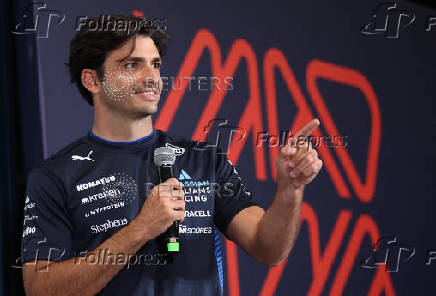 Williams' Carlos Sainz Jr. takes part in roadshow at Madrid's future Formula One circuit
