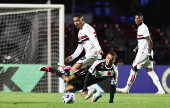 Brasileiro Championship - Sao Paulo v Vasco da Gama
