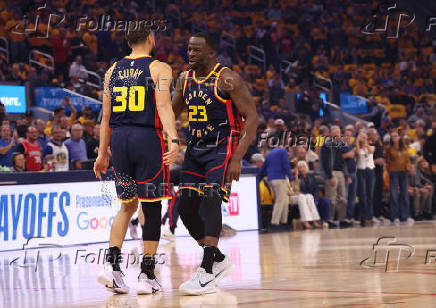 NBA: Playoffs-Houston Rockets at Golden State Warriors