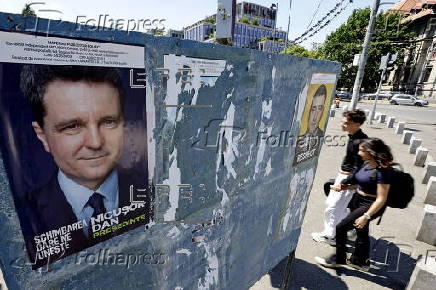 Romania's runoff presidential election campaign in Bucharest