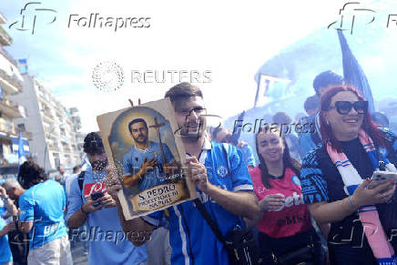 Serie A - Napoli fans gather before Napoli v Cagliari