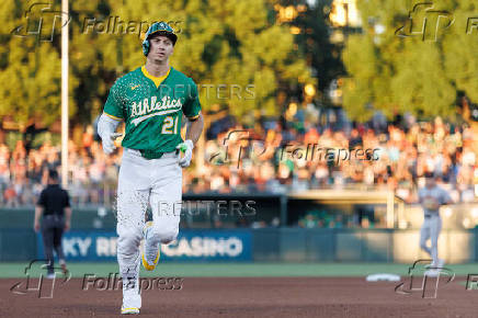 MLB: San Francisco Giants at Athletics