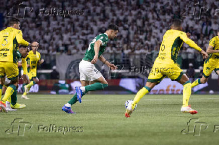 Partida entre Palmeiras e Mirassol pelo Campeonato Brasileiro 2025