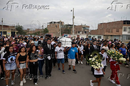 Peru suspends gold mining in Pataz for 30 days after illegal miners kidnap and kill mine workers from Poderosa