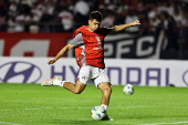 Copa Libertadores - Group Stage - Sao Paulo v Libertad