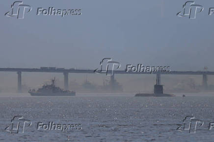 Navios da Marinha do Brasil no Rio de Janeiro.