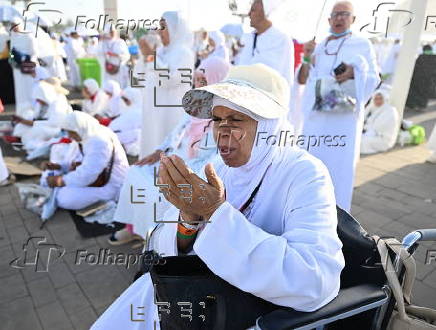 Muslims begin Hajj pilgrimage 2025 in Mecca