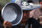 Bloqueos de afines a Morales derivan en enfrentamientos y pérdidas millonarias en Bolivia