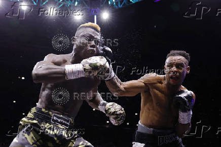 Tyler Denny v Elvis Ahorgah - Middleweight Contest