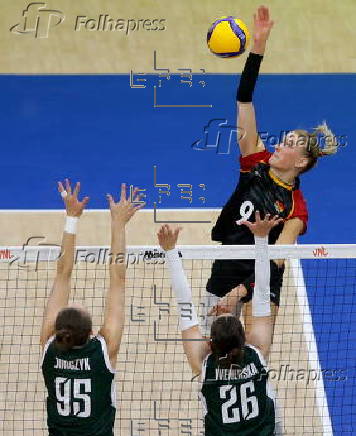 FIVB Volleyball Women's Nations League - Germany vs Poland