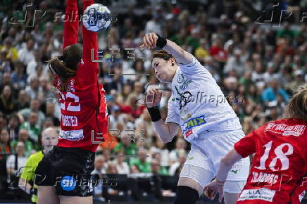 EHF FINAL4 Women 2025 - Gyori Audi ETO KC vs Team Esbjerg