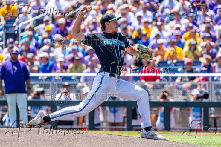 NCAA Baseball: College World Series-Coastal Carolina v LSU