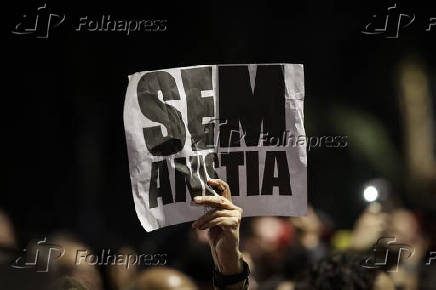 Protesto pela Taxação dos Super-Ricos