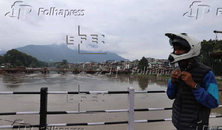 Water level rises in River Jhelum in Srinagar