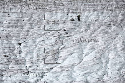 Climate change affects Zugspitze, Germany’s largest glacier